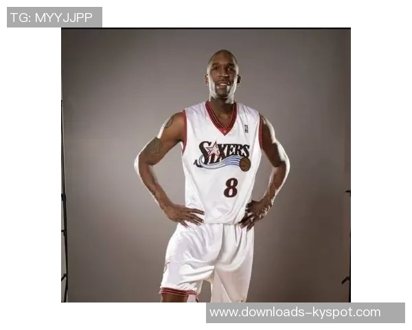 76人怀旧致敬2001年东部冠军队艾弗森感恩球队与队友的支持与付出 76人怀旧致敬2001年东部冠军队艾弗森感恩球队与队友的支持与付出