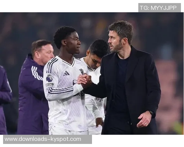 曼联曾对恩迪迪感兴趣球员愿加盟但卡里克选择信任梅努 曼联曾对恩迪迪感兴趣球员愿加盟但卡里克选择信任梅努